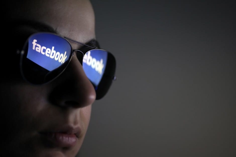 Facebook logo reflection in sunglasses