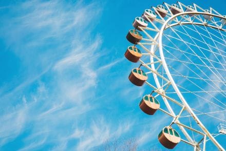 summer blue sky ferris wheel summer marketing ideas